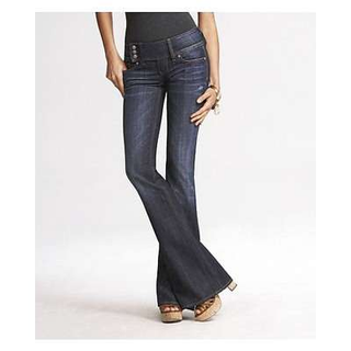 Illustration for article titled I love my maternity jeans even though I am not and have never been pregnant.